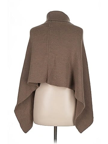 TU Poncho (view 2)