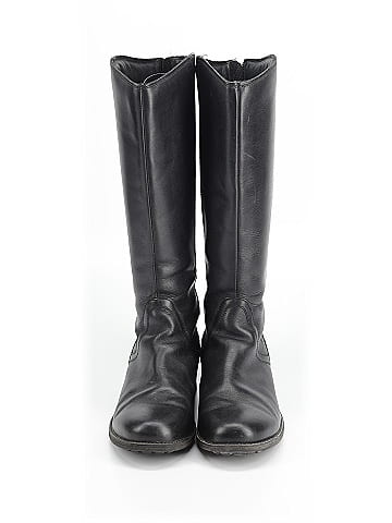 Ugg Boots (view 2)