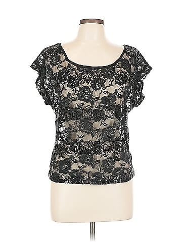 Almost Famous Short Sleeve Top (view 1)