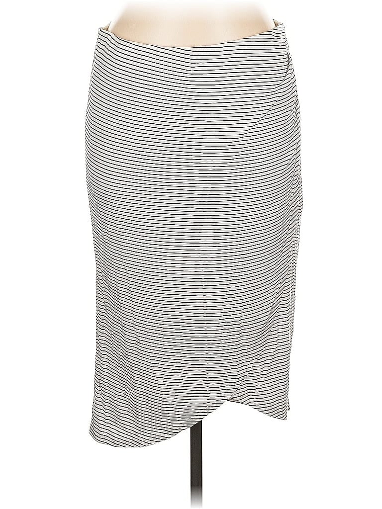 Pre-owned Max Studio Casual Skirt In Silver