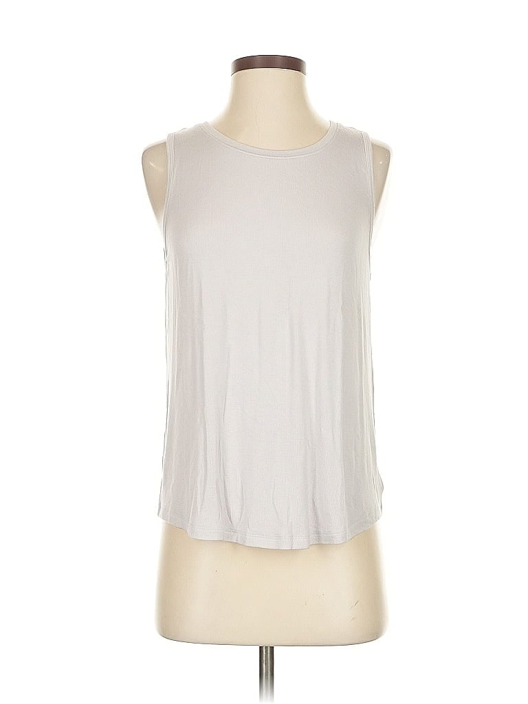 Pre-owned Athleta Sleeveless T-shirt In Silver
