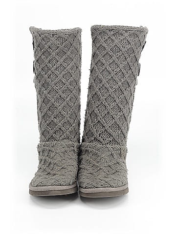 Ugg Boots (view 2)