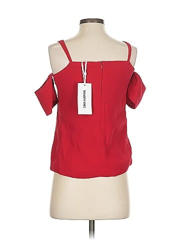Elizabeth and James Short Sleeve Top (view 2)