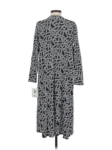 Lularoe Kimono (view 2)