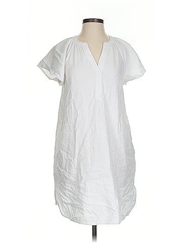 Universal Thread Casual Dress (view 1)