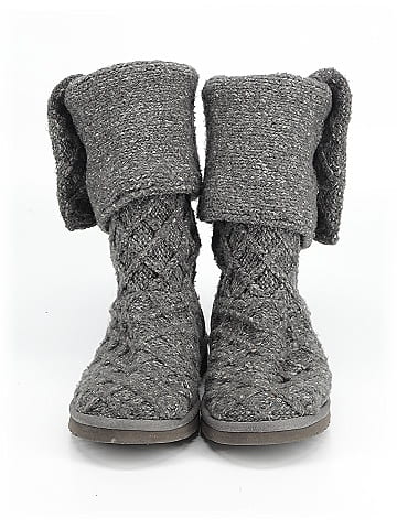 Ugg Boots (view 2)