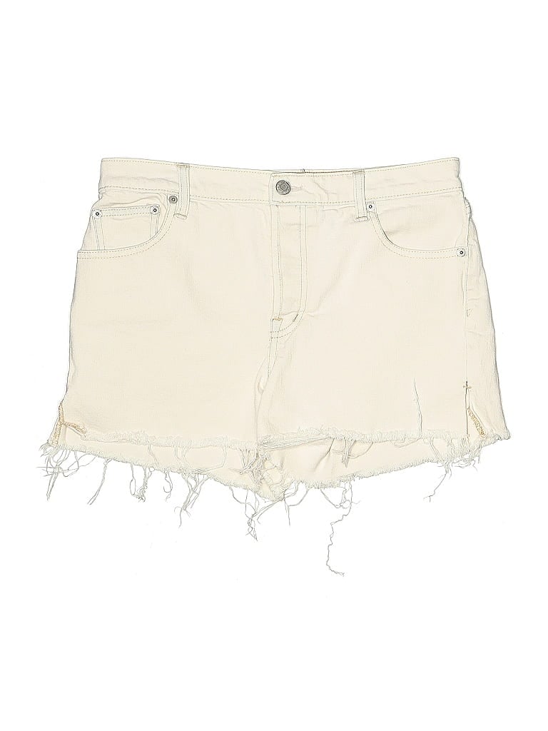 Click to view more detailed imagery on our partner's website Pre-owned Gap Denim Shorts In White