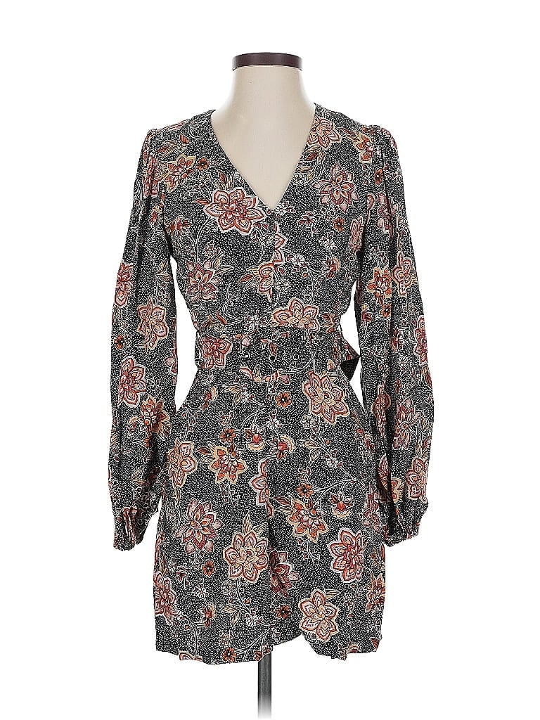 Click to view more detailed imagery on our partner's website Pre-owned Minkpink Casual Dress In Gray