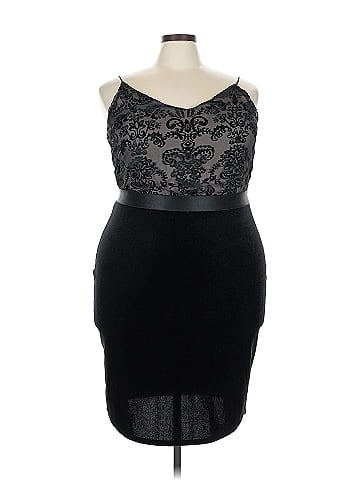 Xhilaration Cocktail Dress (view 1)