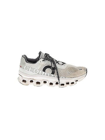 On Cloud Sneakers (view 1)