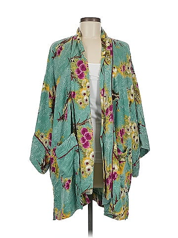 Floreat Kimono (view 1)