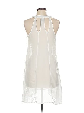 Arizona Jean Company Sleeveless Blouse (view 2)