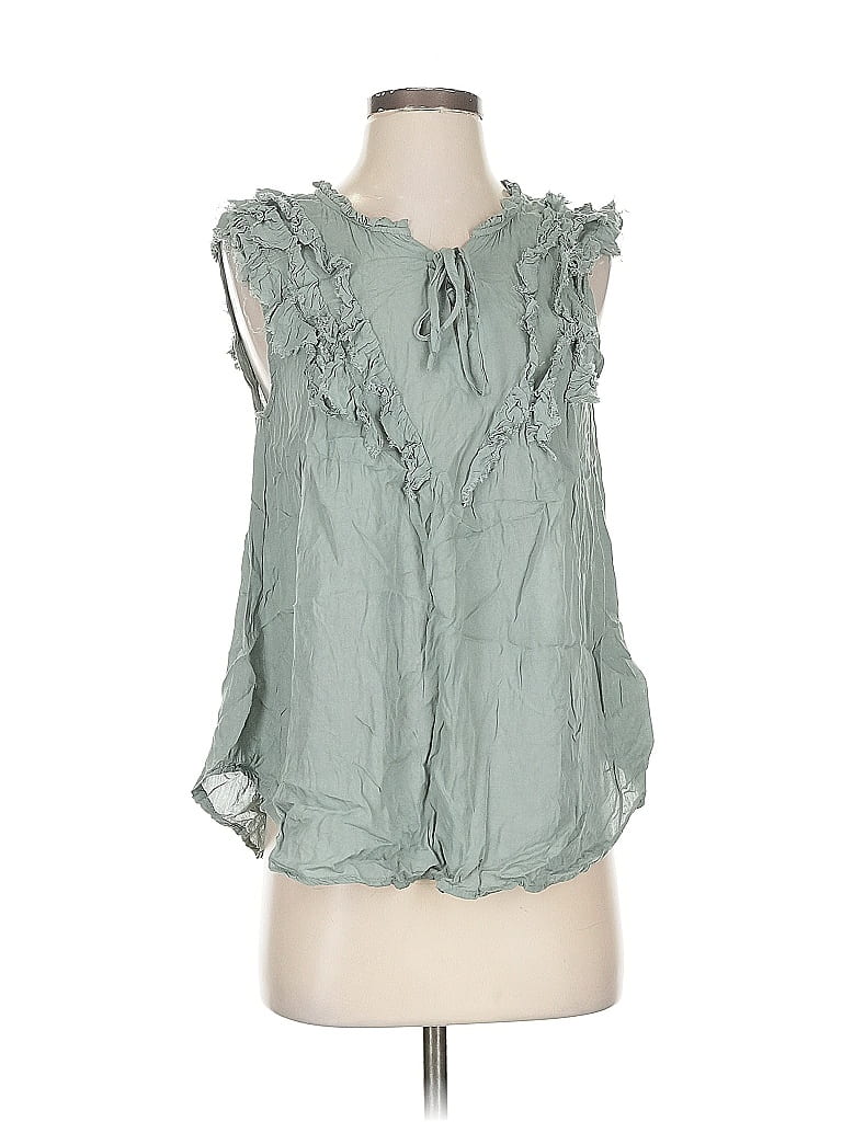 Click to view more detailed imagery on our partner's website Pre-owned Gigio Sleeveless T-shirt In Green