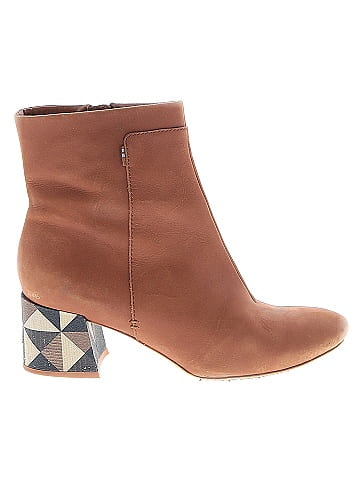 TOMS Boots (view 1)