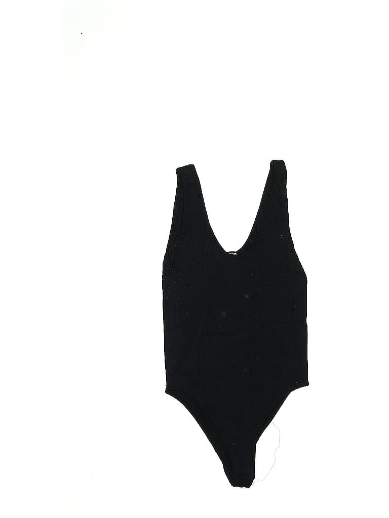 Click to view more detailed imagery on our partner's website Pre-owned Zara Bodysuit In Black