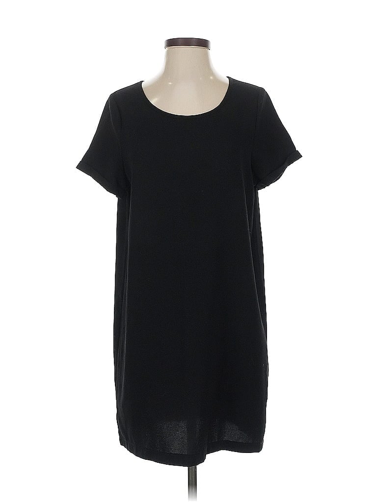 Click to view more detailed imagery on our partner's website Pre-owned Minkpink Casual Dress In Black
