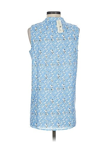 Simply Noelle Sleeveless Blouse (view 2)
