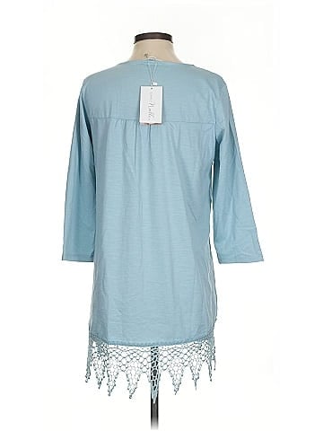 Simply Noelle 3/4 Sleeve Top (view 2)