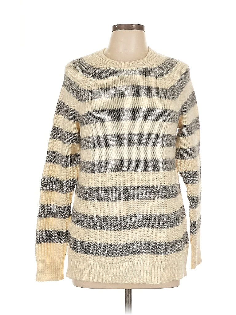 Pre-owned Banana Republic Pullover Sweater In White