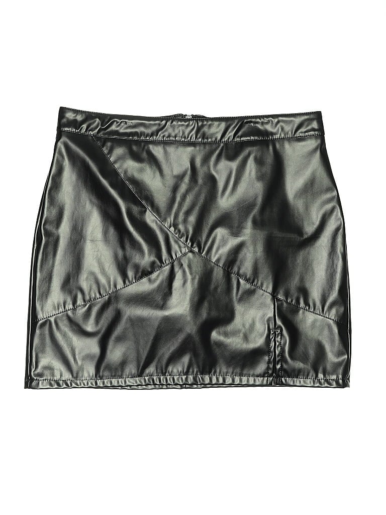 Pre-owned Assorted Brands Skort In Black