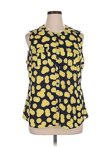 Soho JEANS NEW YORK & COMPANY Sleeveless Blouse (view 1)