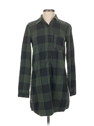 Abercrombie & Fitch Long Sleeve Button-Down Shirt (view 1)