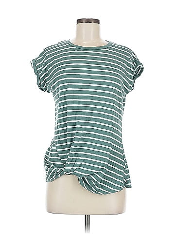24/7 Maurices Short Sleeve T-Shirt (view 1)