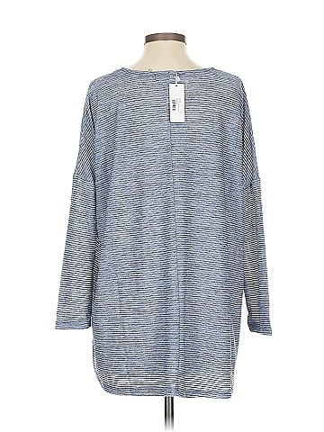 Simply Noelle Pullover Sweater (view 2)