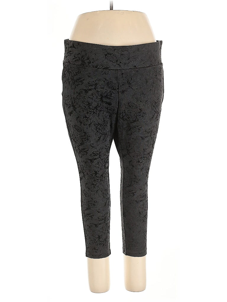 Pre-owned Torrid Active Pants In Gray