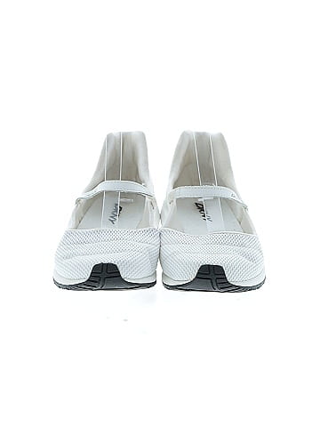 DKNY Sneakers (view 2)