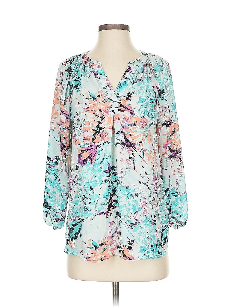 Click to view more detailed imagery on our partner's website Pre-owned Ivanka Trump 3/4 Sleeve Blouse In Blue