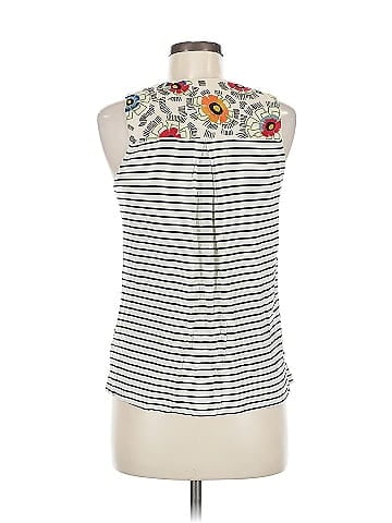 Tiny Sleeveless Blouse (view 2)