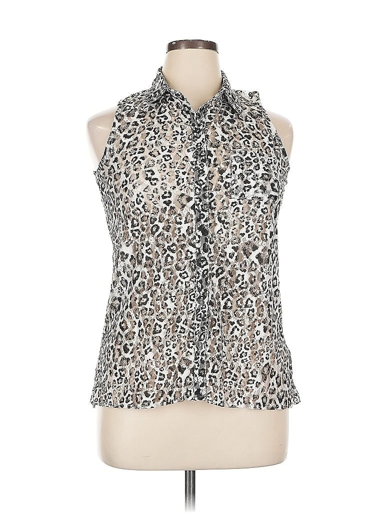 Click to view more detailed imagery on our partner's website Pre-owned Self Esteem Sleeveless Blouse In Silver