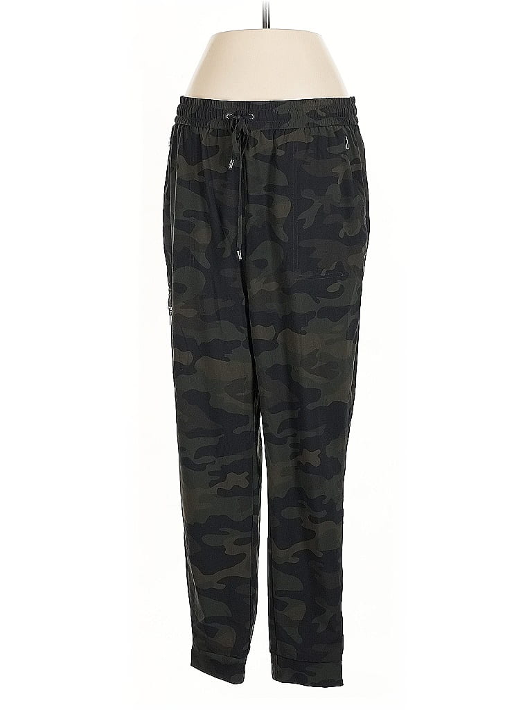 Pre-owned Zenergy By Chico's Casual Pants In Green