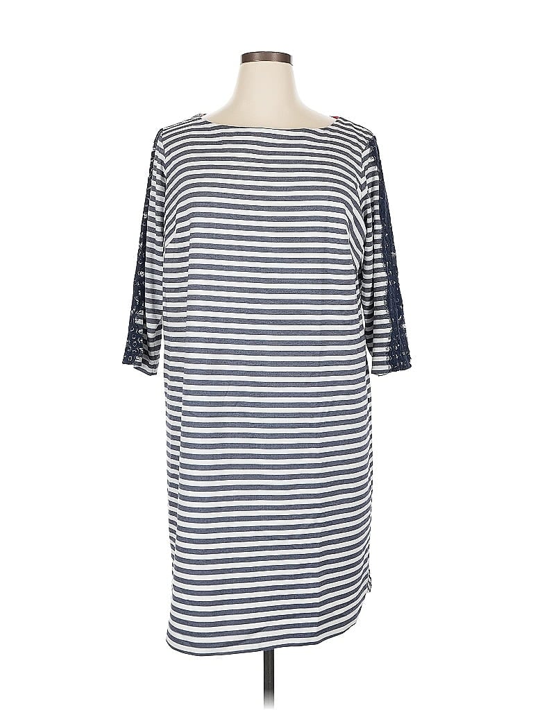 Pre-owned Eliza J Casual Dress In Gray