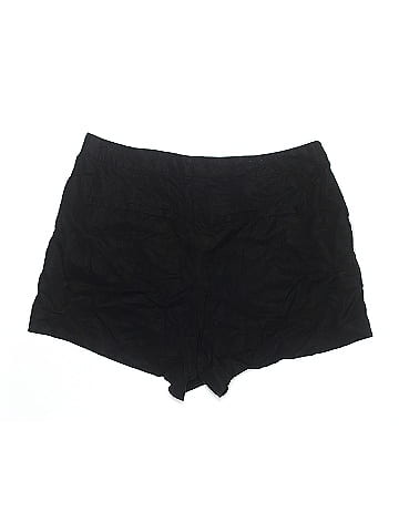 Gap Shorts (view 2)