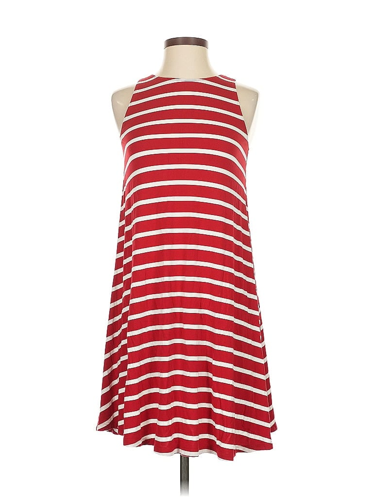 Pre-owned Old Navy Casual Dress In Red