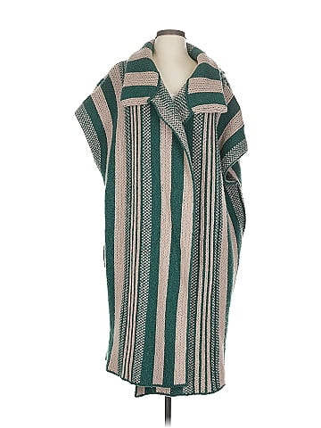 Böhme Poncho (view 1)