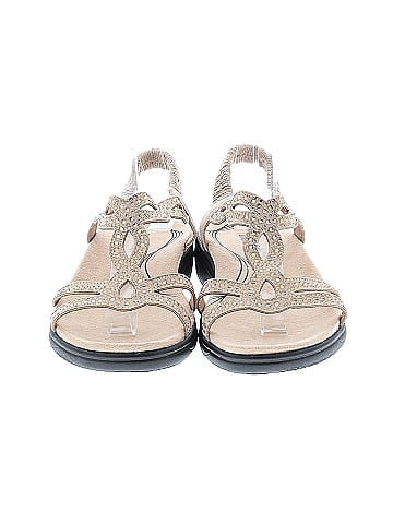 Dream Pairs Sandals (view 2)