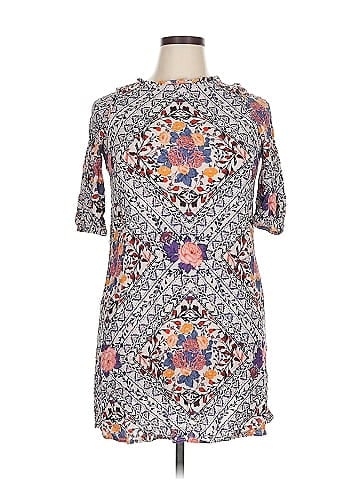 Xhilaration Casual Dress (view 1)