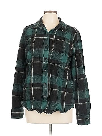 Mountain Hardwear Long Sleeve Button-Down Shirt (view 1)