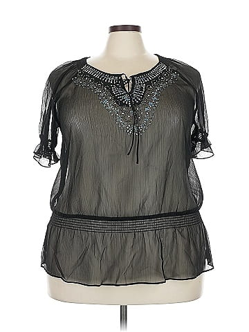 Lane Bryant Outlet Short Sleeve Blouse (view 1)