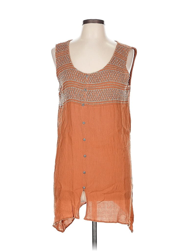 Click to view more detailed imagery on our partner's website Pre-owned Mystree Casual Dress In Orange
