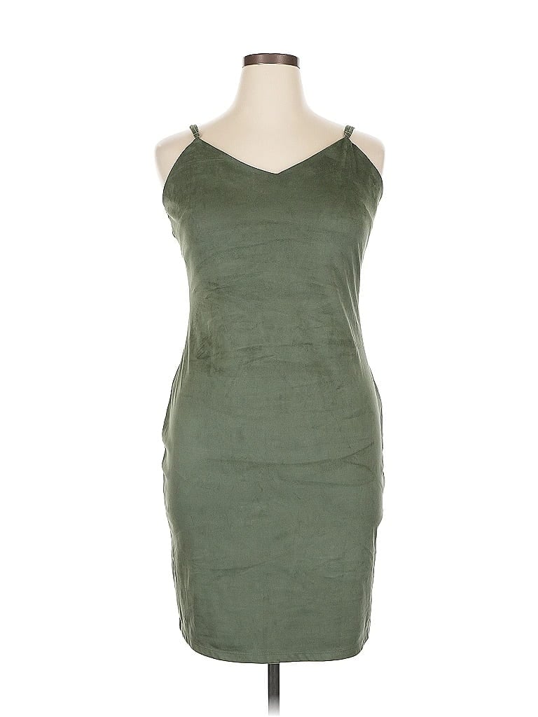 Pre-owned No Boundaries Cocktail Dress In Green