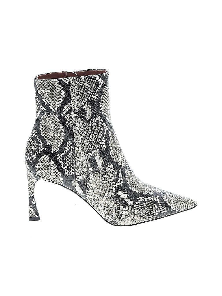 Pre-owned Bcbgmaxazria Ankle Boots In Gray