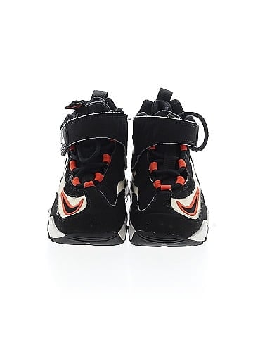 Nike Sneakers (view 2)