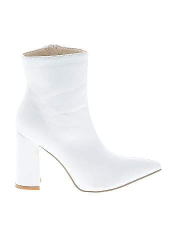 Unbranded Ankle Boots (view 1)