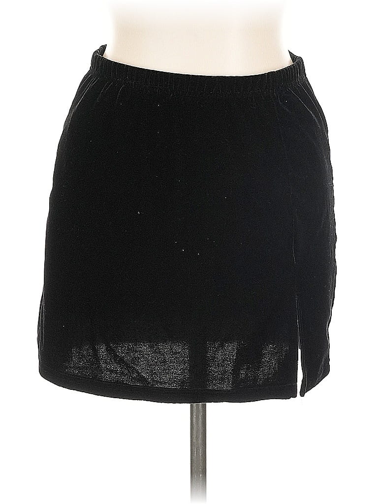 Pre-owned Shein Casual Skirt In Black