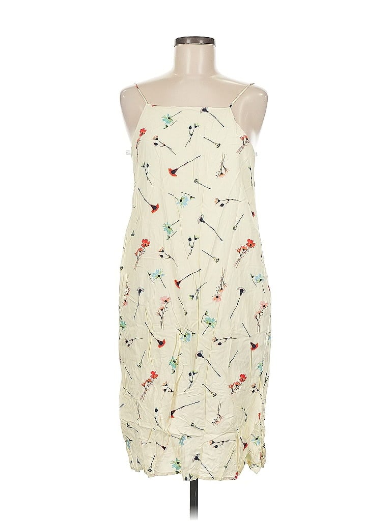 Pre-owned Comune Casual Dress In White