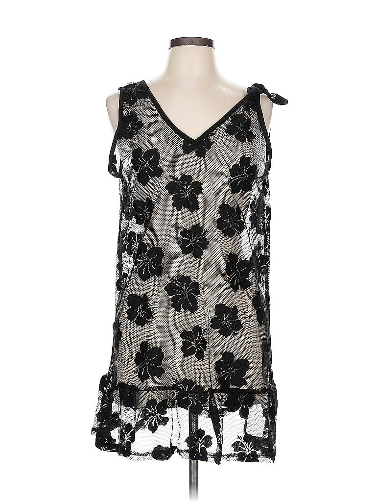 Pre-owned Miken Swim Sleeveless Blouse In Black